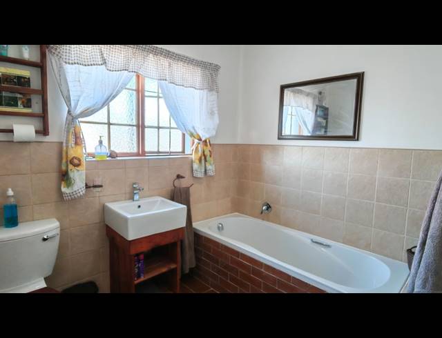 3 BEDROOM HOUSE FOR SALE IN WEMBLEY